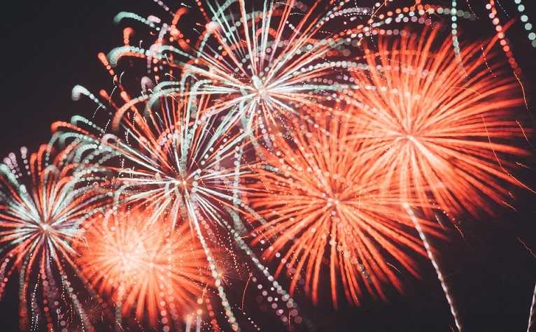 21年 隅田川花火大会の日程はいつ 穴場スポットは動画でご紹介 有料席の予約方法や周辺ホテルまとめ